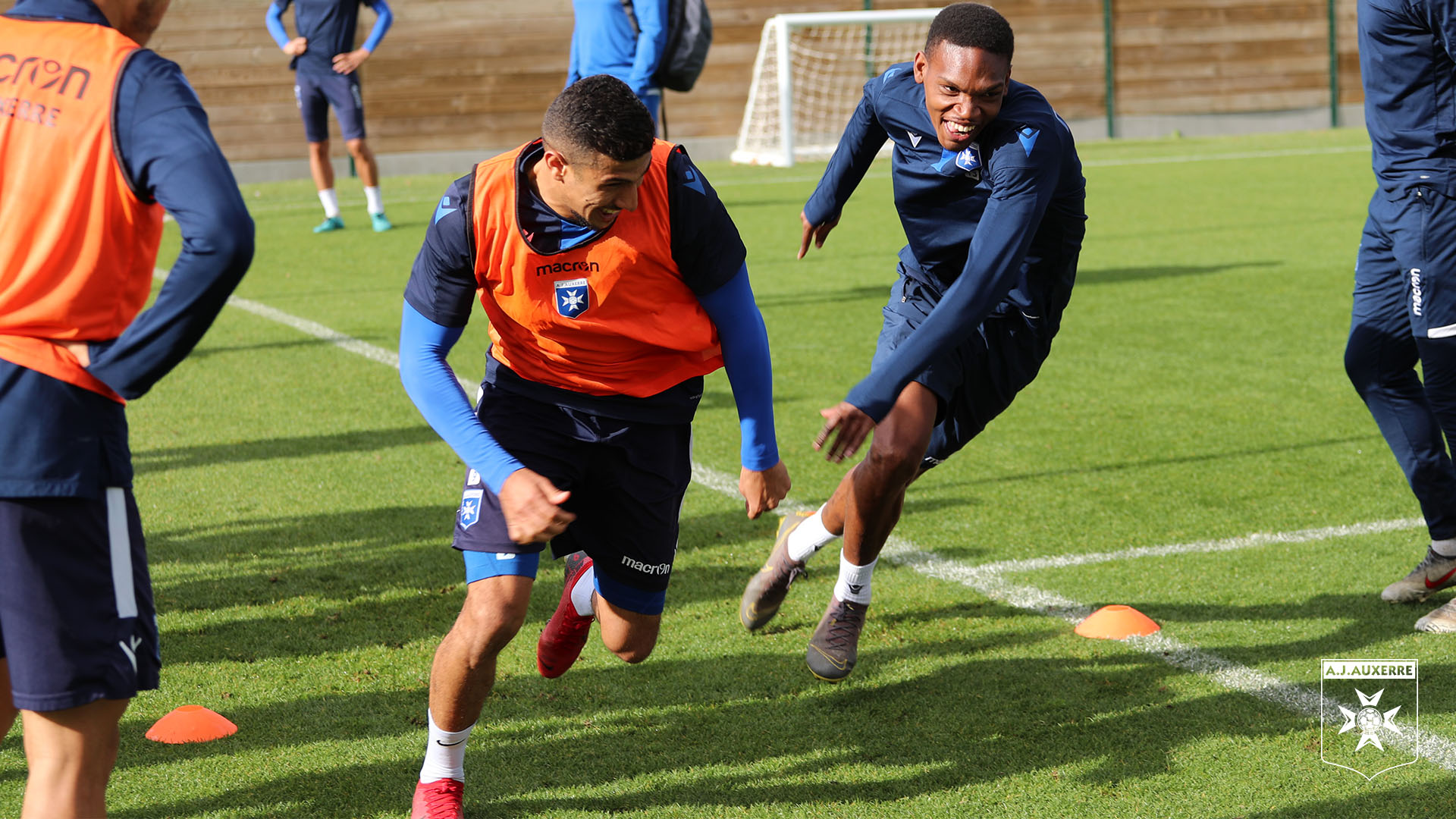 Du travail et des sourires avant AJA - Andrézieux (amical)