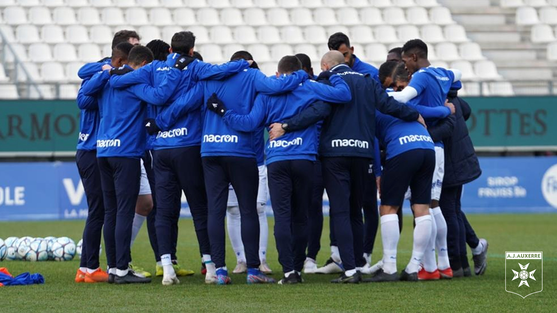 Le résumé du match Grenoble - AJ Auxerre