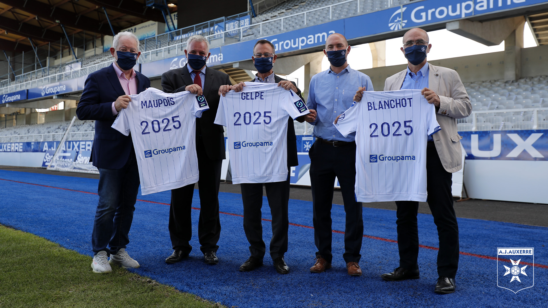 Groupama et l'AJ Auxerre prolongent jusqu'en 2025 AJA