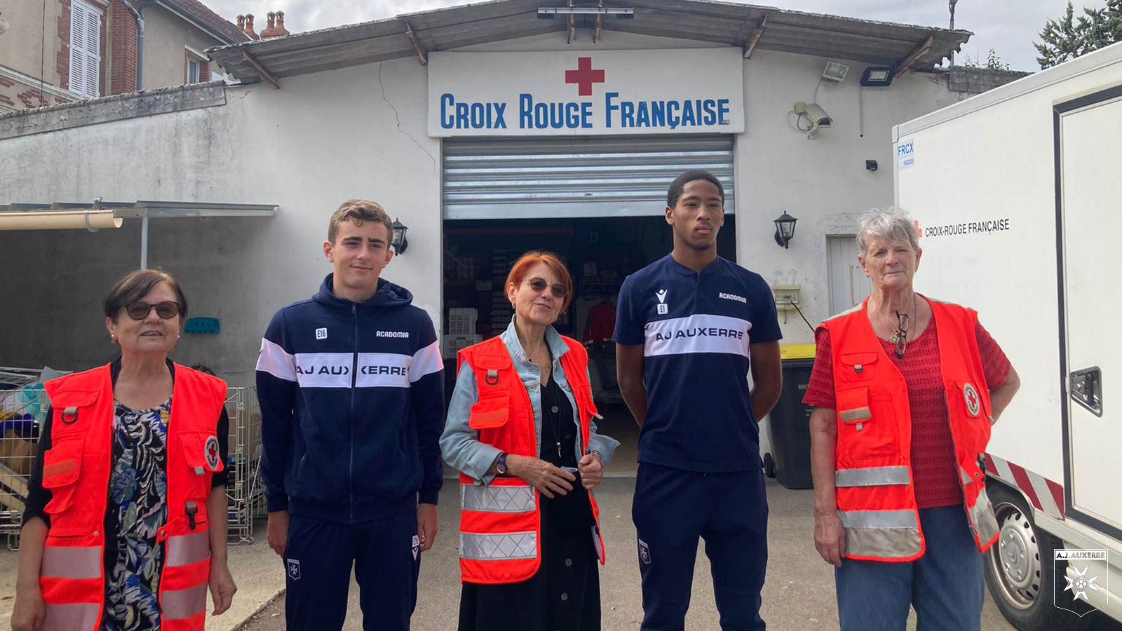 Les jeunes ajaïstes reprennent leurs missions à La Croix Rouge