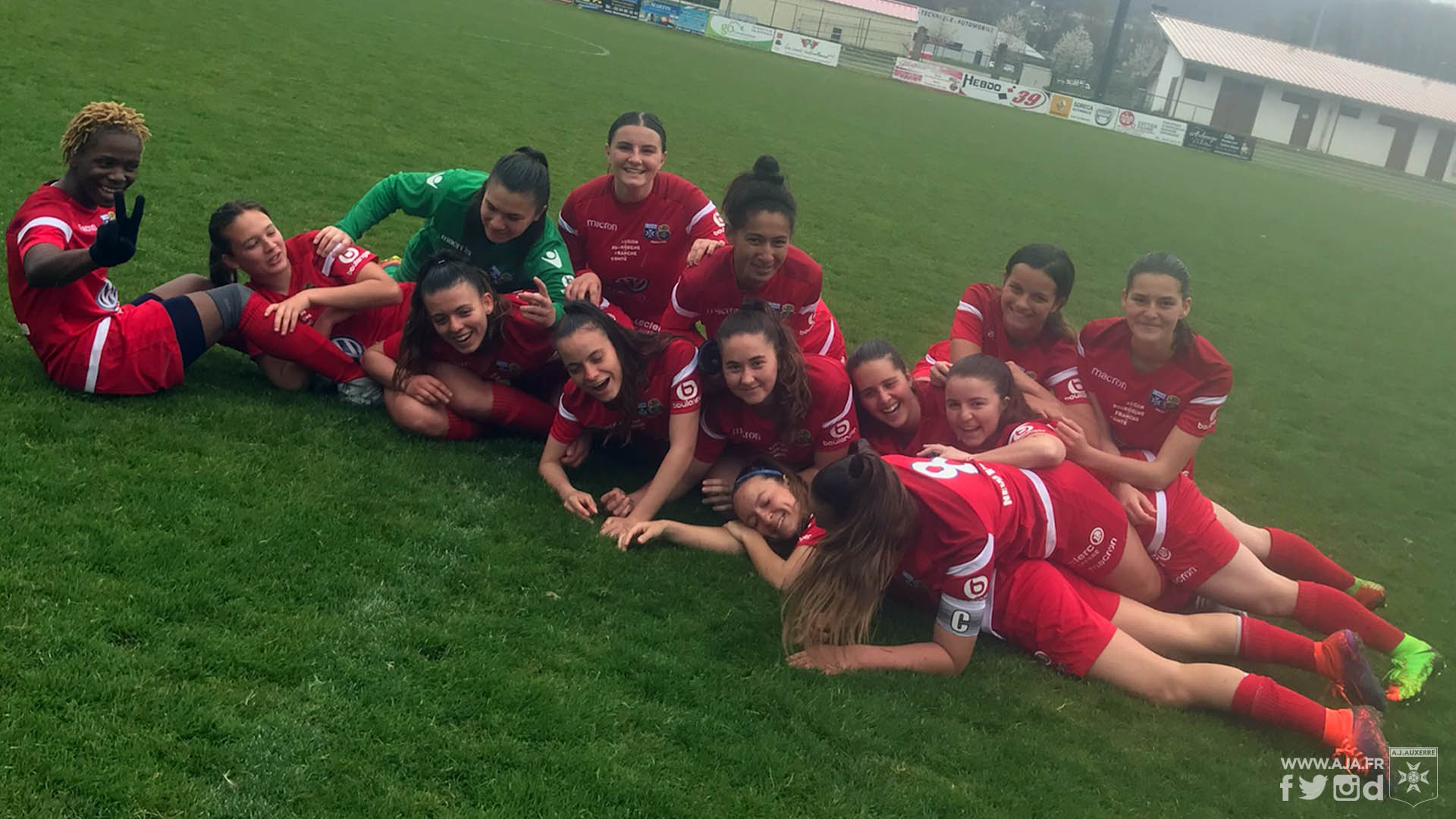 Lons le Saunier 0-11 AJA Stade