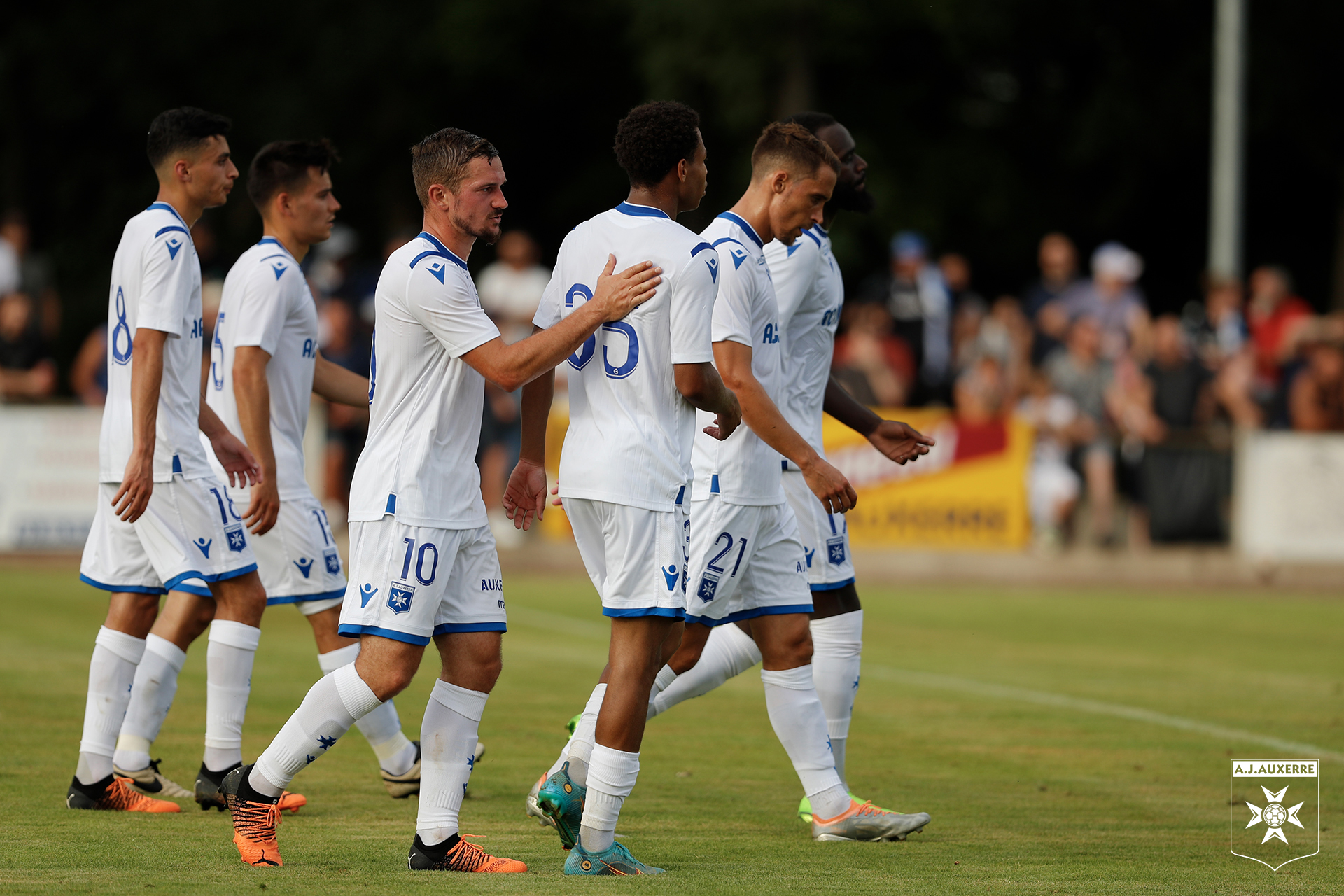 Le résumé et les photos de la victoire 3-2 de l'AJA face à Orléans