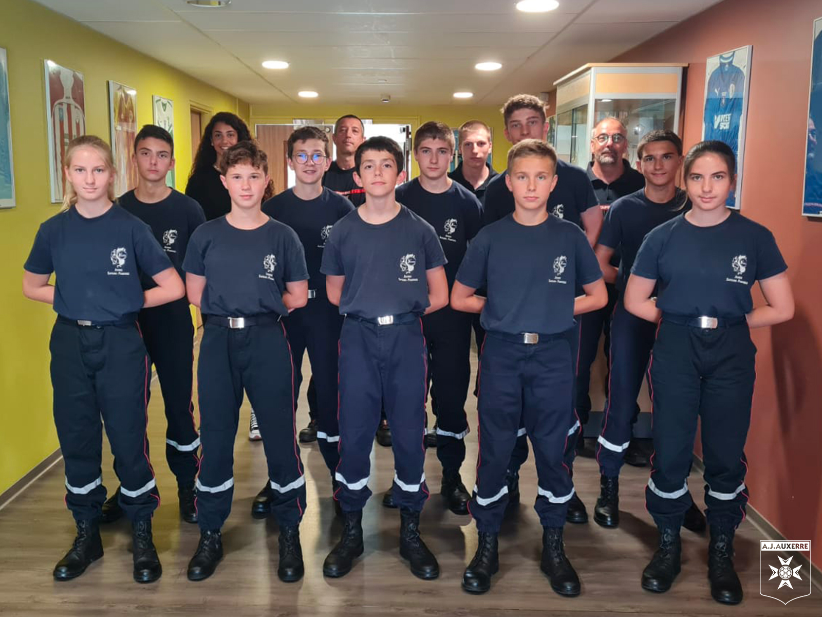 Les Jeunes Sapeurs-Pompiers de Joigny en visite à l'AJA